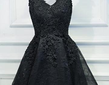what to wear to a desert wedding